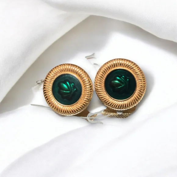 🌲Unique Gift Idea- Vintage Gold & Turquoise Lotus Leaf Studs by Monet - Picture 1 of 2